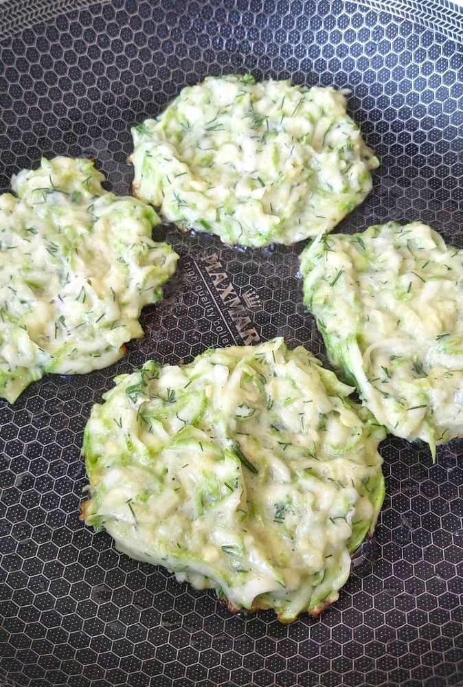 Кабачкові деруни
