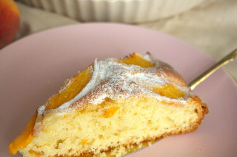 Пиріг з персиками, який підкорить з першого шматочка