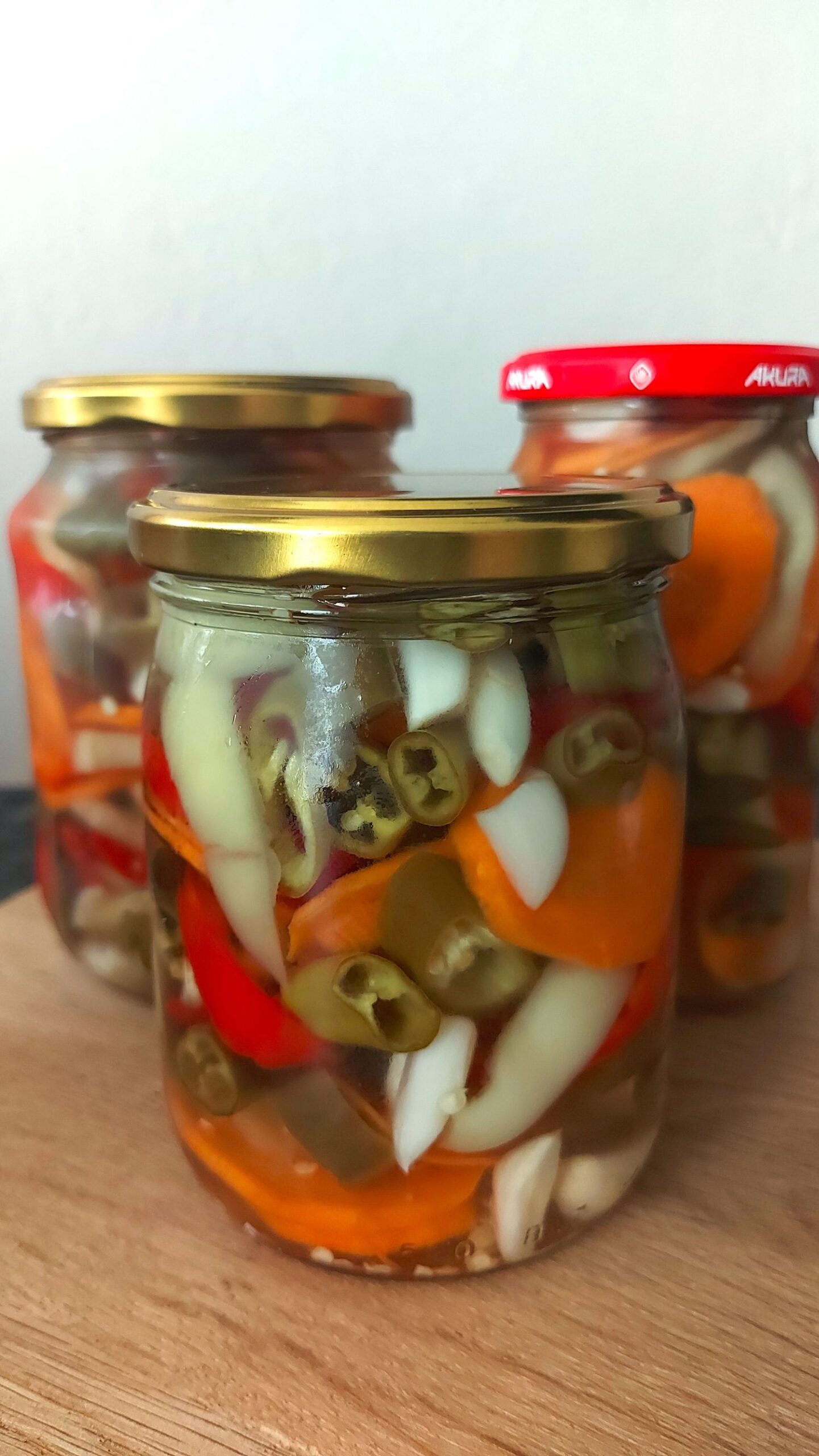 Гострий перець маринований