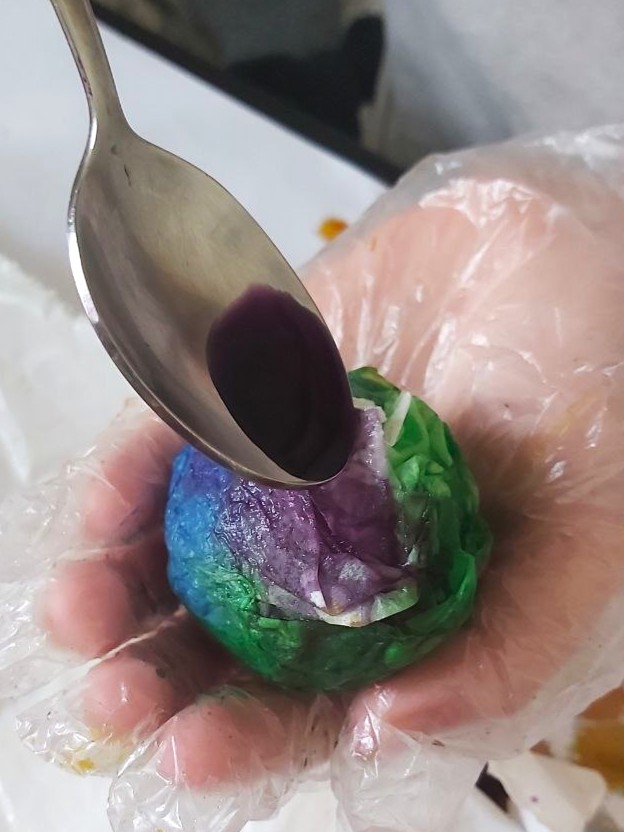 Космічні яйця